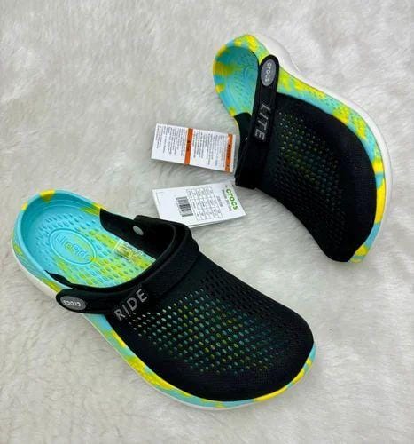 Shoe 12