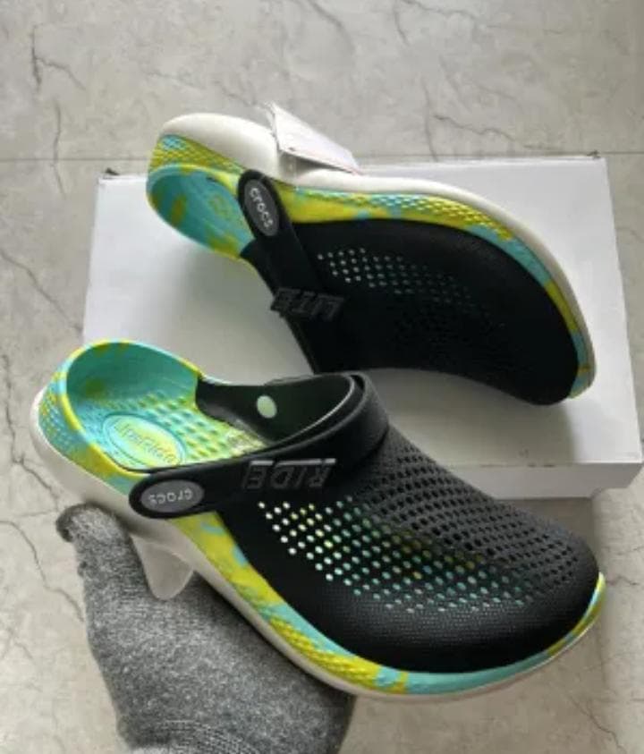 Shoe 14