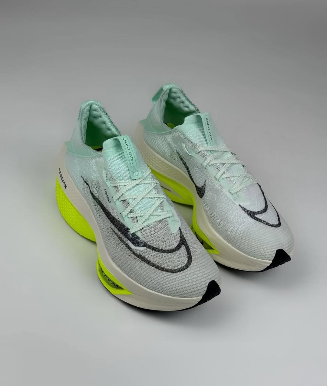 Shoe 37