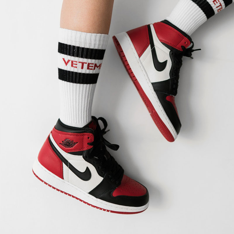 Shoe 73